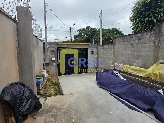 Casa com 250m² 2 quartos e 2 banheiros, à venda, no bairro Vila São Paulo em Mogi das Cruzes