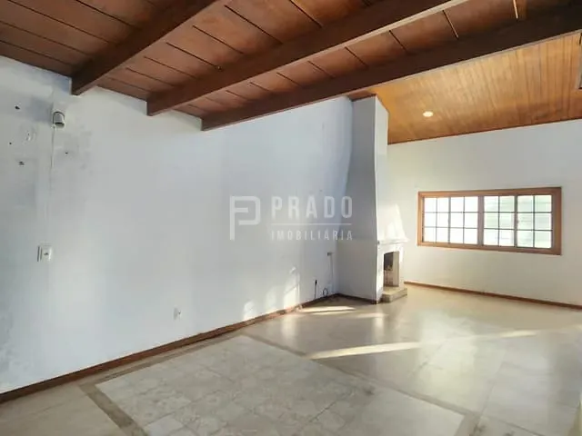 Casa 2 quartos e 1 banheiro, à venda, no bairro Cassino em Rio Grande