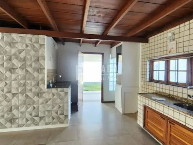 Casa 2 quartos e 1 banheiro, à venda, no bairro Cassino em Rio Grande