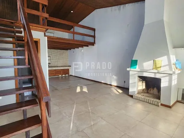Casa 2 quartos e 1 banheiro, à venda, no bairro Cassino em Rio Grande