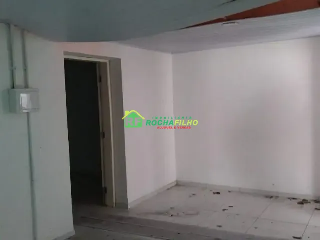 Casa com 105m², para alugar, no bairro Centro em Teresina