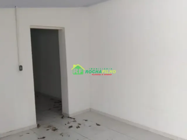 Casa com 105m², para alugar, no bairro Centro em Teresina