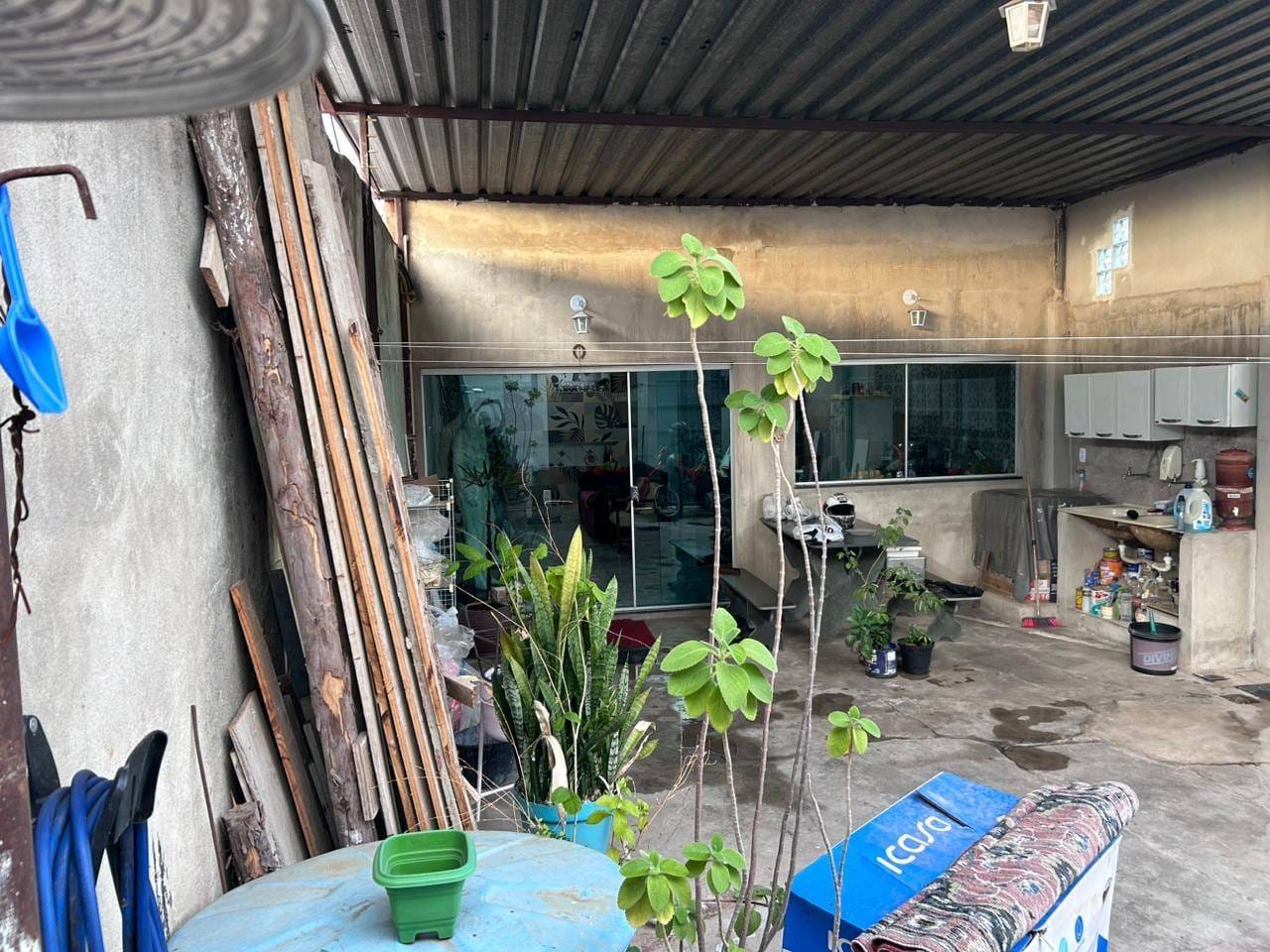 Casa à venda com 2 quartos, 180m² - Foto 9