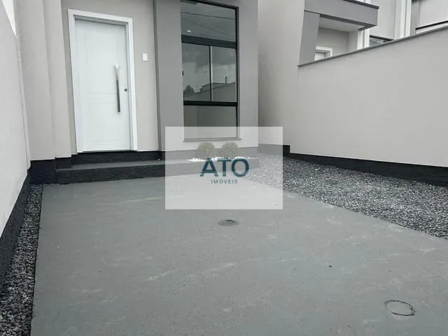 Casa 2 quartos e 1 banheiro, à venda, no bairro joaia em Tijucas