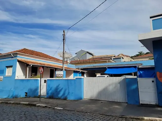 Casa com 659m² 3 quartos e 1 banheiro, à venda, no bairro Centro em Piracaia