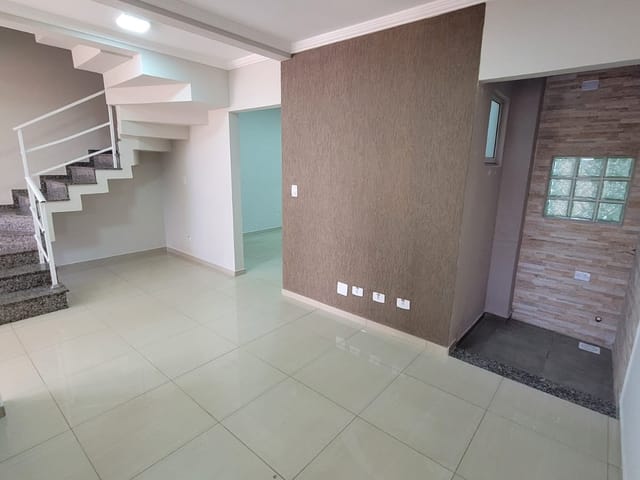Casa com 283m² 3 quartos e 6 banheiros, à venda ou para alugar, no bairro Orfãs em Ponta Grossa