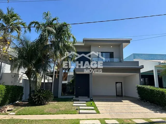 Casa com 393m² 4 quartos e 6 banheiros, à venda, no bairro Jardim Universitário em Cuiabá