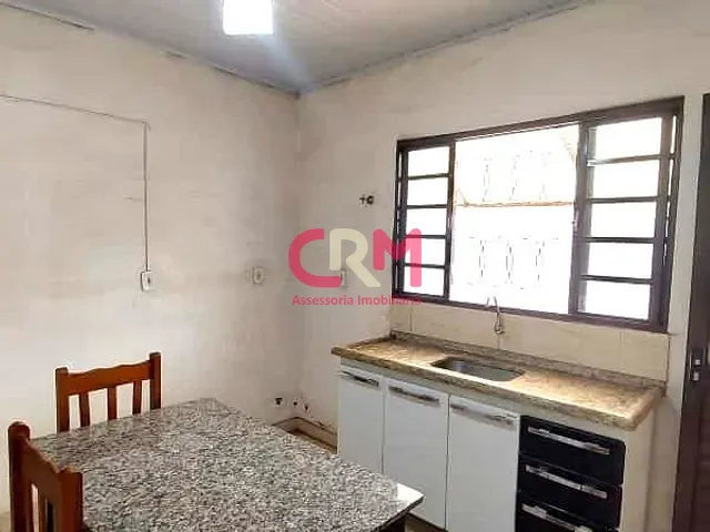 Casa com 248m² 1 quarto e 1 banheiro, à venda, no bairro Jardim Buscardi em Taquaritinga