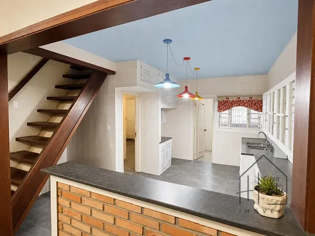 Casa 3 quartos e 1 banheiro, à venda, no bairro Varadouro em São Sebastião