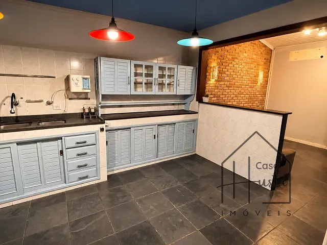 Casa 3 quartos e 1 banheiro, à venda, no bairro Varadouro em São Sebastião
