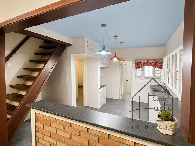 Casa 3 quartos e 1 banheiro, à venda, no bairro Varadouro em São Sebastião