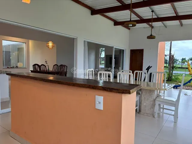 Casa 3 quartos e 4 banheiros, à venda, no bairro Condomínio Plazza Ville em Jaguariúna