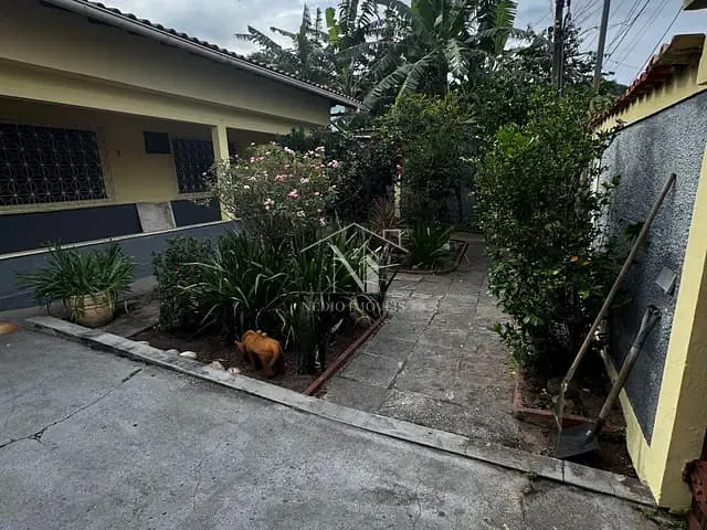 Casa 3 quartos e 2 banheiros, para alugar, no bairro Centro em Maricá