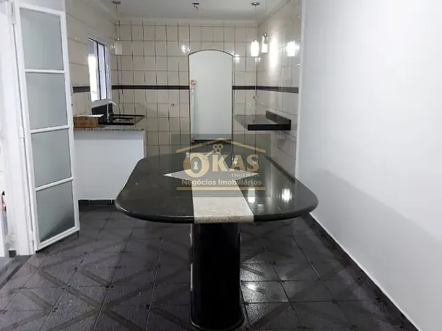 Casa com 348m² 3 quartos e 3 banheiros, à venda, no bairro Jardim Suzano em Suzano