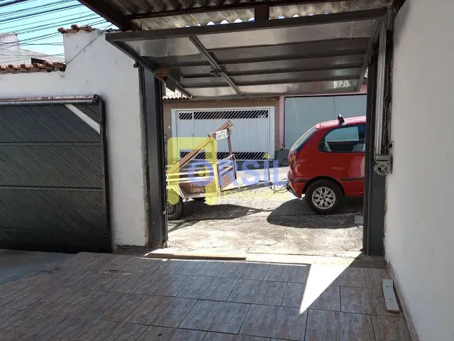 Casa com 250m² 3 quartos e 1 banheiro, à venda, no bairro Vila Lavínia em Mogi das Cruzes