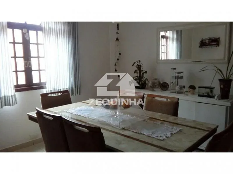 Casa, 4 quartos, 301 m² - Foto 8