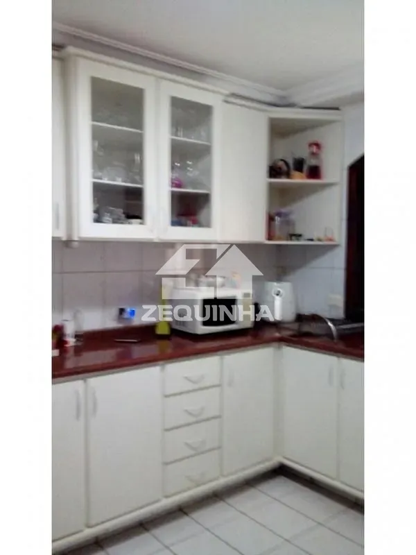 Casa, 4 quartos, 301 m² - Foto 9