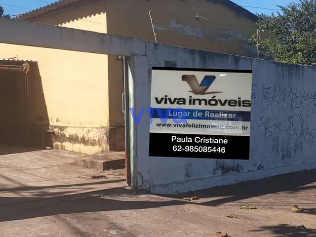 Casa 3 quartos e 1 banheiro, à venda, no bairro Vila Redenção em Goiânia