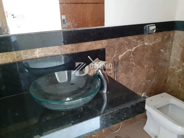 Casa com 399m² 4 quartos e 4 banheiros, à venda, no bairro Damha Residencial Uberaba II em Uberaba