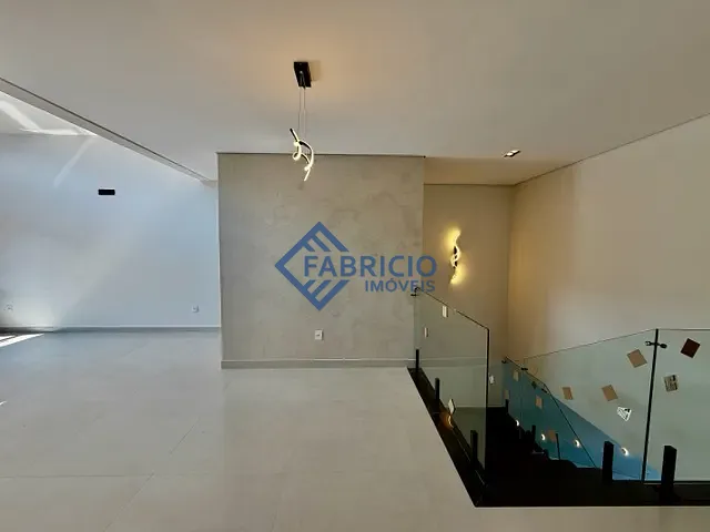 Casa com 250m² 3 quartos e 3 banheiros, à venda, no bairro João XXIII em Vinhedo