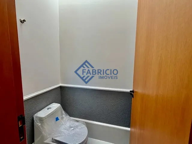 Casa com 250m² 3 quartos e 3 banheiros, à venda, no bairro João XXIII em Vinhedo