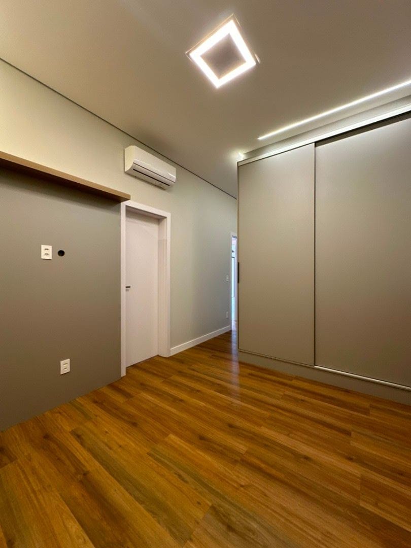 Casa, 3 quartos, 250 m² - Foto 11
