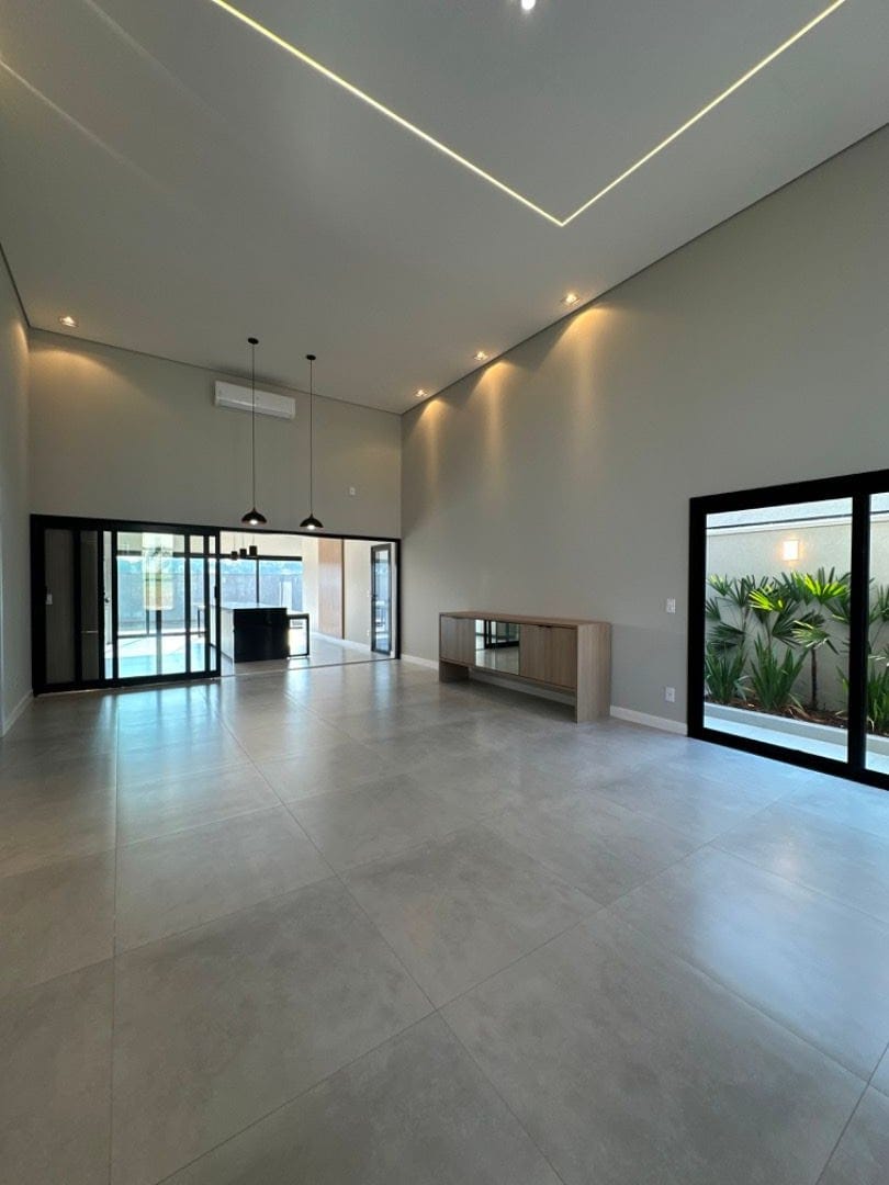 Casa, 3 quartos, 250 m² - Foto 2