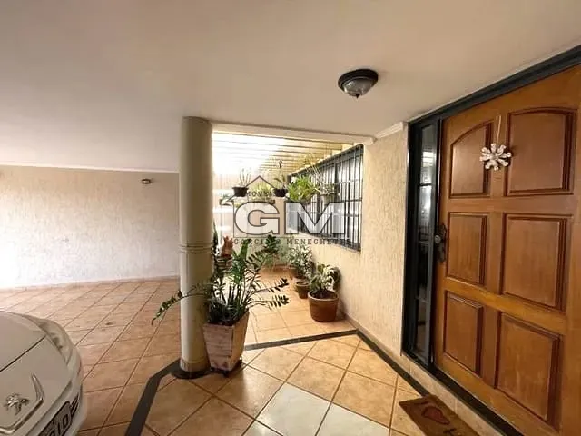 Casa com 514m² 3 quartos e 3 banheiros, à venda, no bairro Parque dos Bandeirantes em Ribeirão Preto