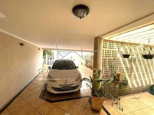 Casa com 514m² 3 quartos e 3 banheiros, à venda, no bairro Parque dos Bandeirantes em Ribeirão Preto