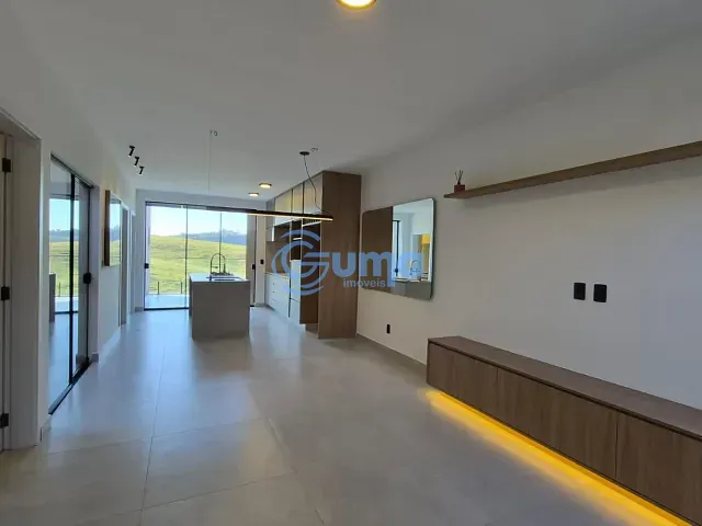 Casa com 140m² 3 quartos e 2 banheiros, à venda, no bairro Condomínio Villa Verde Bragança em Bragança Paulista