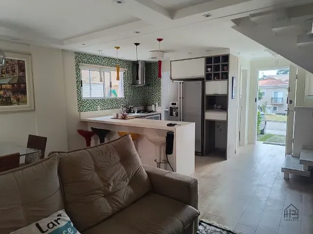 Casa 3 quartos e 2 banheiros, à venda, no bairro Jardim Colibri em Cotia