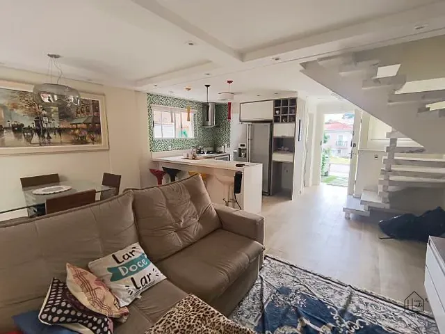 Casa 3 quartos e 2 banheiros, à venda, no bairro Jardim Colibri em Cotia