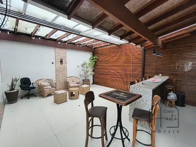 Casa 3 quartos e 2 banheiros, à venda, no bairro Jardim Colibri em Cotia