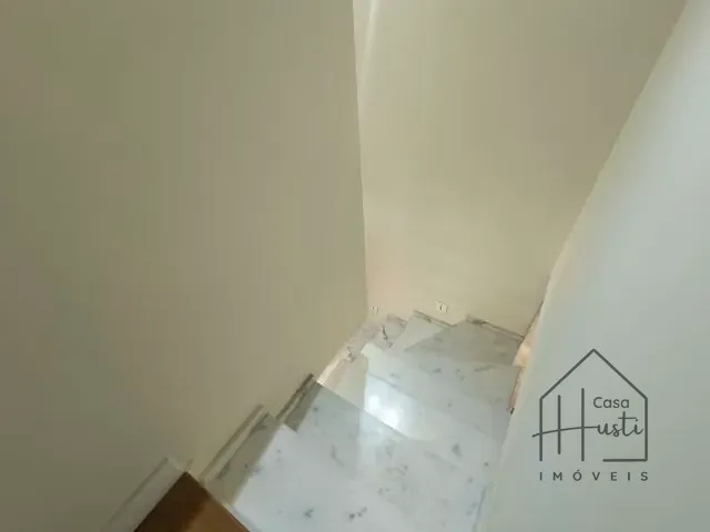 Casa 3 quartos e 2 banheiros, à venda, no bairro Jardim Colibri em Cotia