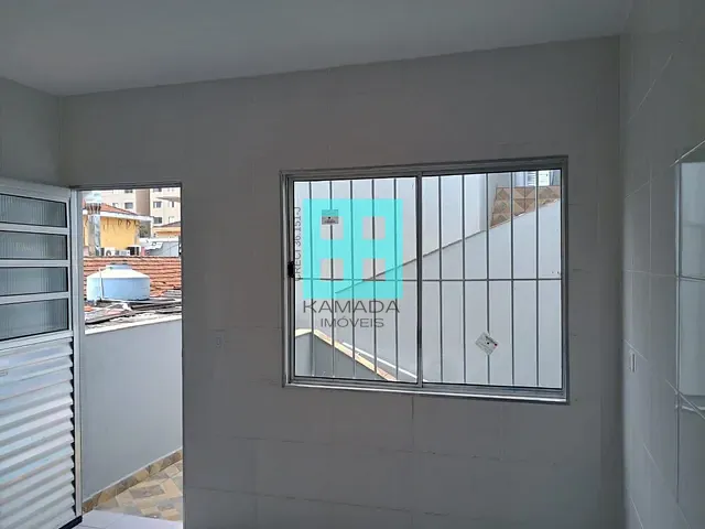 Casa 1 quarto e 1 banheiro, para alugar, no bairro Ayrosa em Osasco