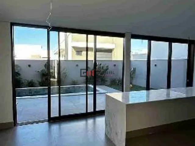 Casa 3 quartos e 3 banheiros, à venda, no bairro Cidade Industrial 2 em Londrina