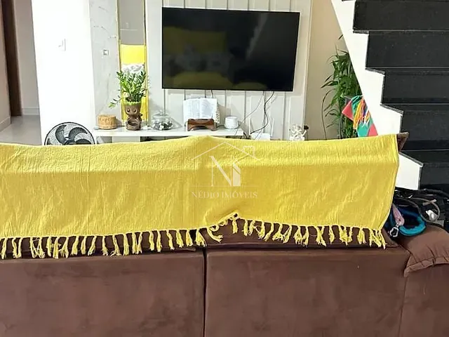 Casa com 480m² 4 quartos e 2 banheiros, à venda, no bairro Jardim Atlântico Central (Itaipuaçu) em Maricá