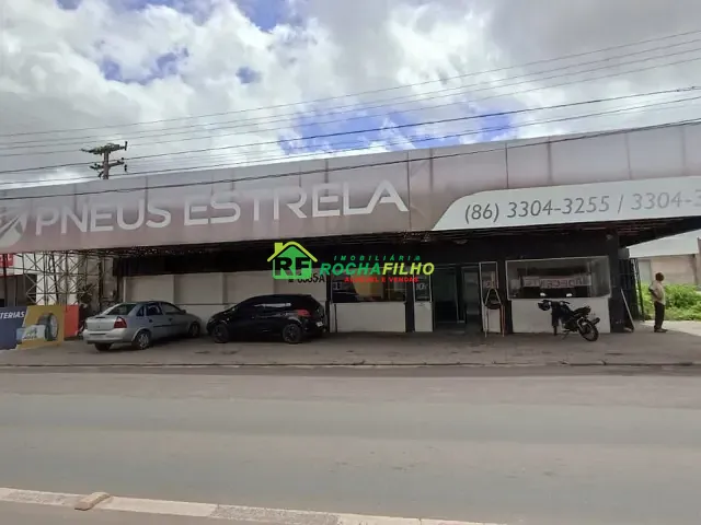 Casa com 540m², para alugar, no bairro Nossa Senhora das Graças em Teresina