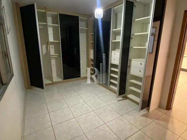 Casa com 240m² 2 quartos e 1 banheiro, para alugar, no bairro Praça em Tijucas