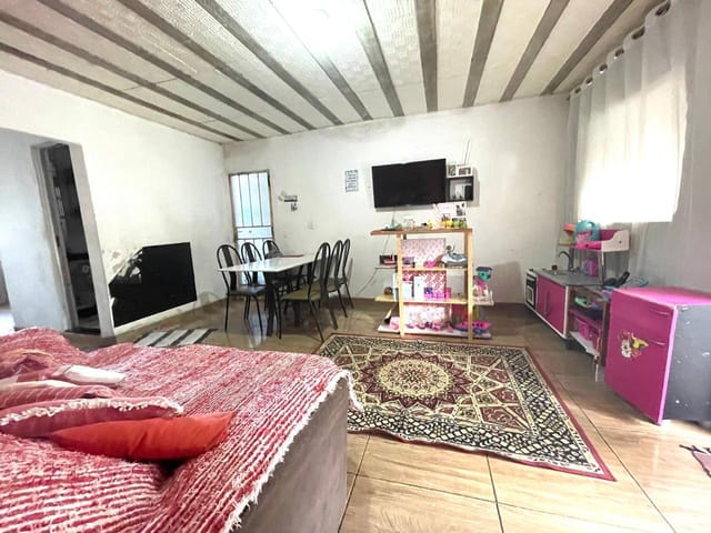Casa 4 quartos e 3 banheiros, à venda, no bairro Lajedo em Belo Horizonte