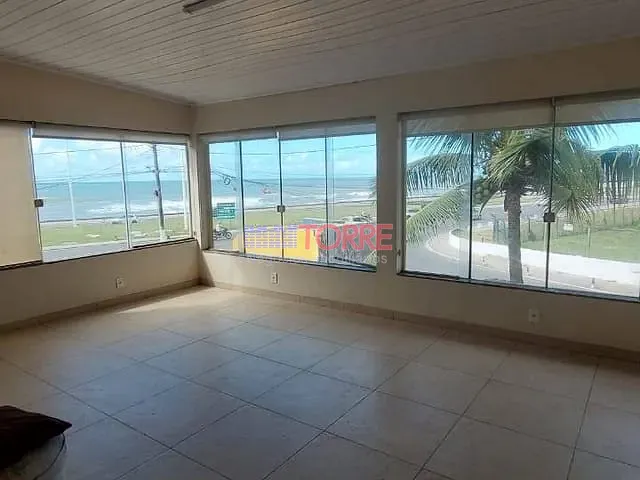 Casa com 270m² 4 quartos e 2 banheiros, à venda, no bairro Pontal em Ilhéus