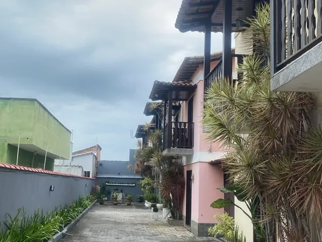 Casa 2 quartos e 2 banheiros, à venda, no bairro Extensão do Bosque em Rio das Ostras