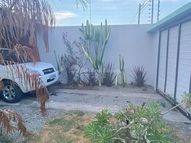 Casa com 600m² 3 quartos e 3 banheiros, à venda, no bairro Centro  em Chapadinha