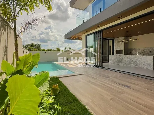 Casa com 440m² 5 quartos e 7 banheiros, à venda, no bairro Condomínio Residencial Florais dos Lagos em Cuiabá