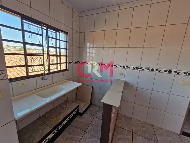 Casa com 250m² 3 quartos e 2 banheiros, à venda, no bairro Jardim Pagliuso em Taquaritinga