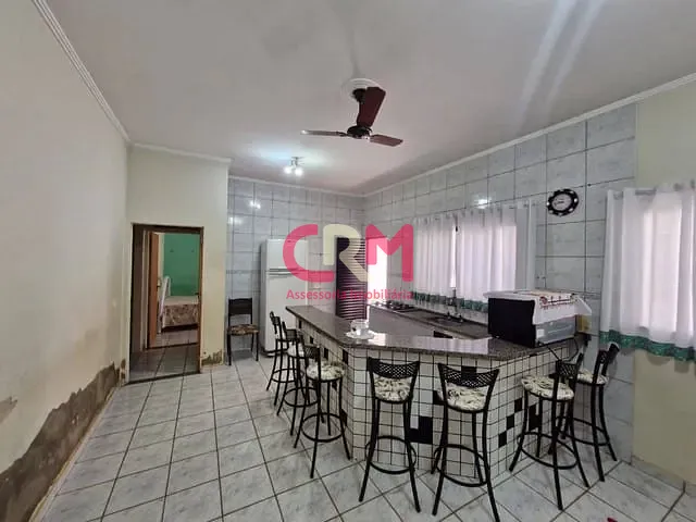 Casa com 250m² 3 quartos e 2 banheiros, à venda, no bairro Jardim Pagliuso em Taquaritinga