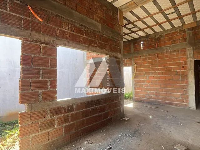 Casa com 195m² 3 quartos e 2 banheiros, à venda, no bairro São Francisco em Araçuaí