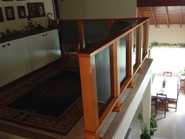 Casa 3 quartos e 3 banheiros, à venda, no bairro Universitário em Londrina