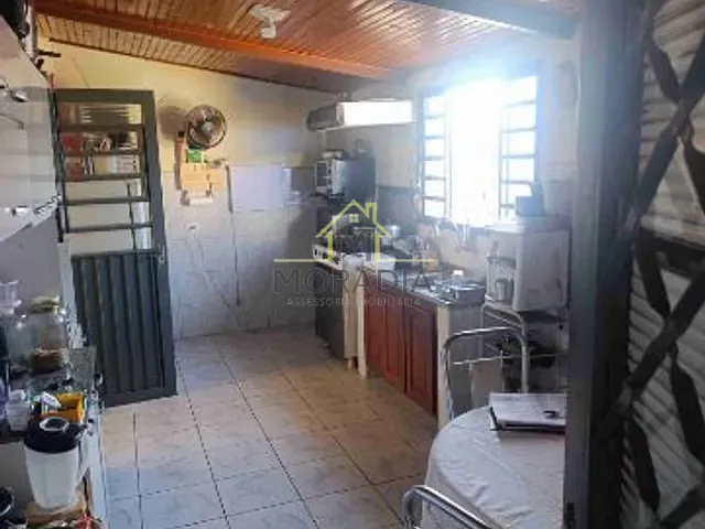 Casa com 300m² 2 quartos e 3 banheiros, à venda, no bairro Jardim Novo Horizonte em Guaxupé