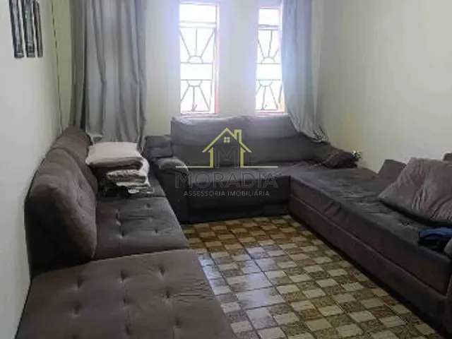 Casa com 300m² 2 quartos e 3 banheiros, à venda, no bairro Jardim Novo Horizonte em Guaxupé